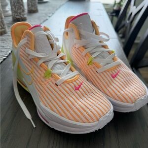 LeBron Witness 6 EP - melon tint